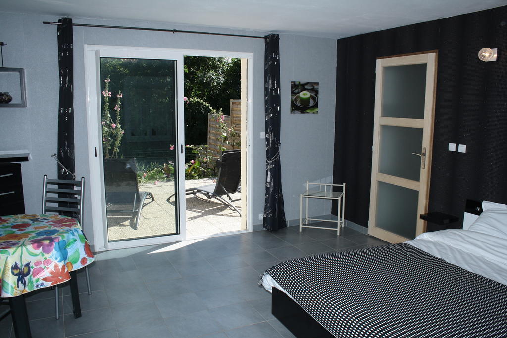 Le Vrai Paradis Bed and Breakfast Estréboeuf Habitación foto